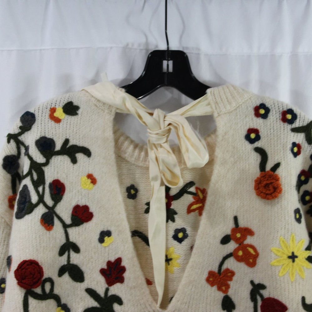 Anthropologie Cream Floral Applique Long Sleeve Sweater Dress NWT - Picture 6 of 11
